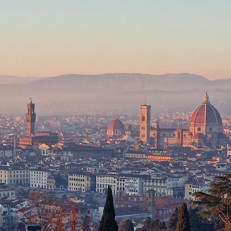 Monica Appartamento Con Giardino Al Ponte Vecchio Флоренция Экстерьер фото