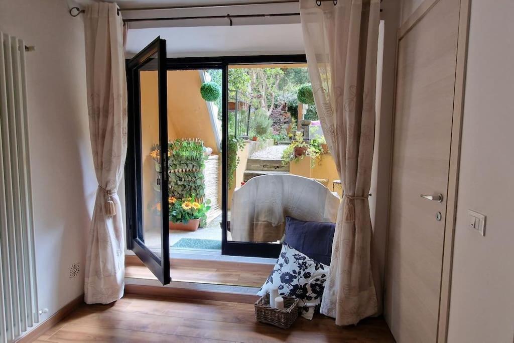 Monica Appartamento Con Giardino Al Ponte Vecchio Флоренция Экстерьер фото